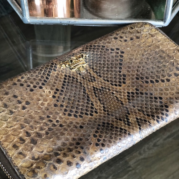 PRADA PYTHON LEATHER WALLET - Picture 2 of 5